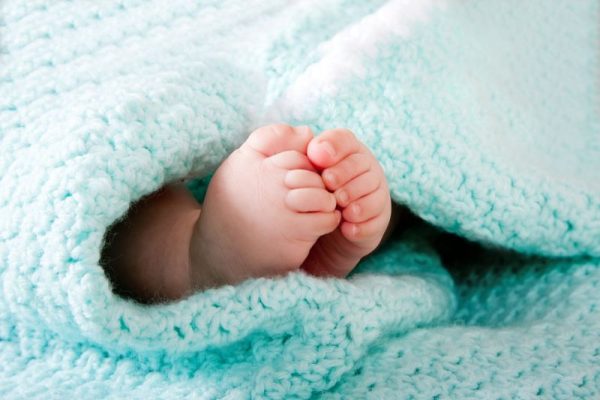 Checklist chuẩn bị đồ đi sinh cho mẹ và bé đầy đủ nhất