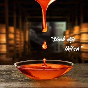 [Thùng 6 Chai] Nước Mắm Nhỉ Cá Cơm Than 525ml - Làng Chài Xưa